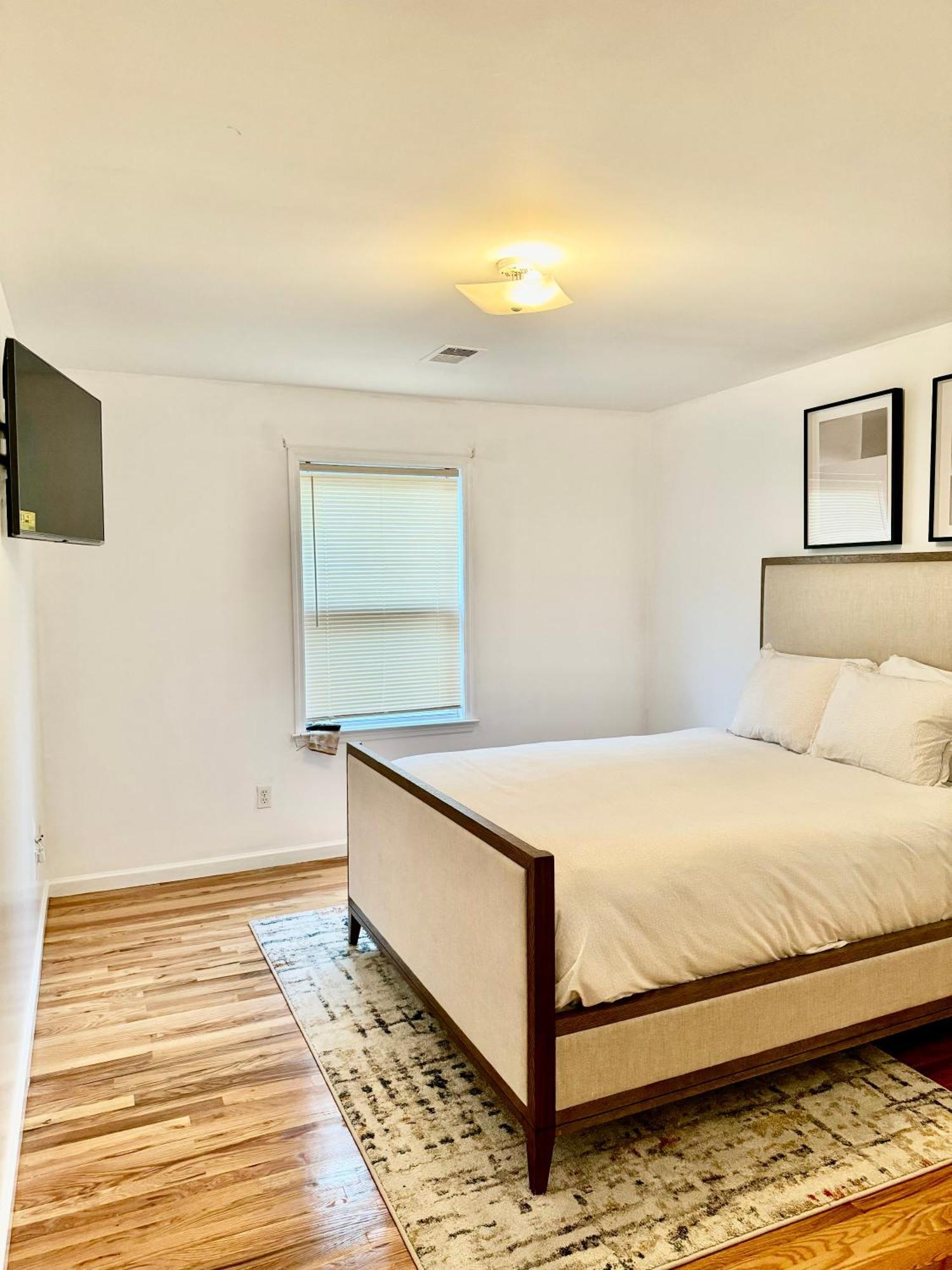 Stylish Evergreen Apartment By Newark Airport Extérieur photo